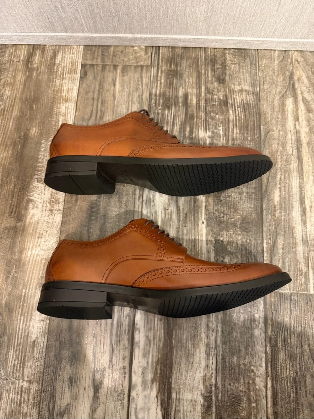 Cole Hasn Men's Classic Tan Leather Wingtip Oxford Dress Shoes Size 12
